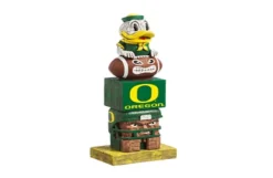 University Of Oregon Tiki Totem